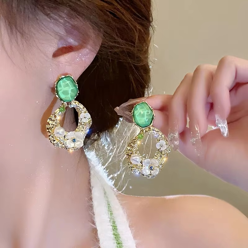 Vintage Style Stainless Steel Jewelry Drop Earrings Square Zircon Flower Pearl Hollow Earrings