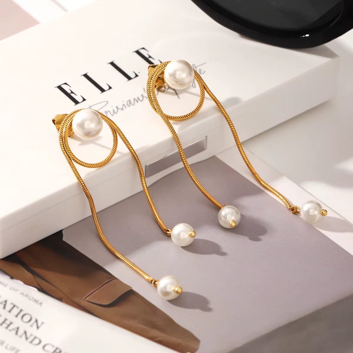 Waterproof Fashion 18K Hypoallergenic Stainless Steel Women's Earrings Imitation Shell Pearl Round Snake Chain Tassel Earrings