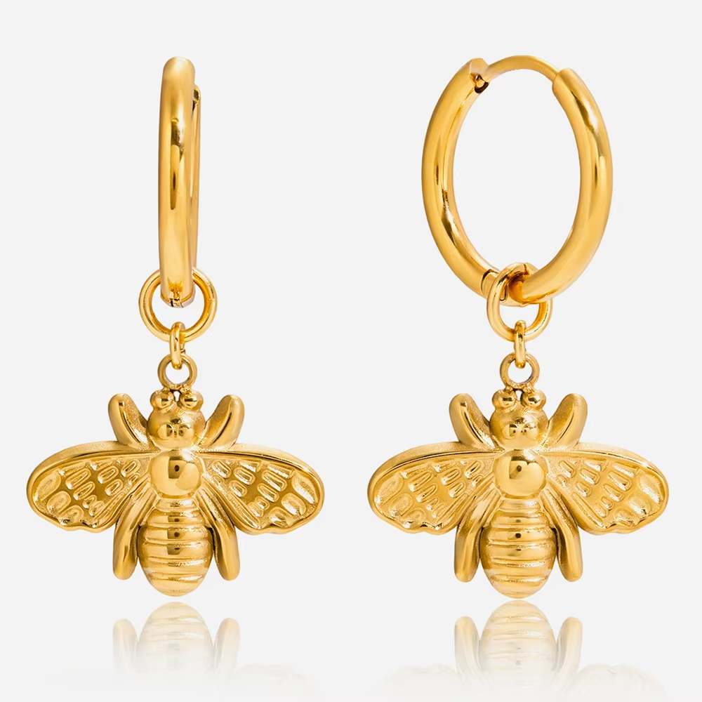 Wholesale 18K Gold Classic Bee Pendant Earrings and Stainless Steel Accessories with Diamond and Pearl Stones