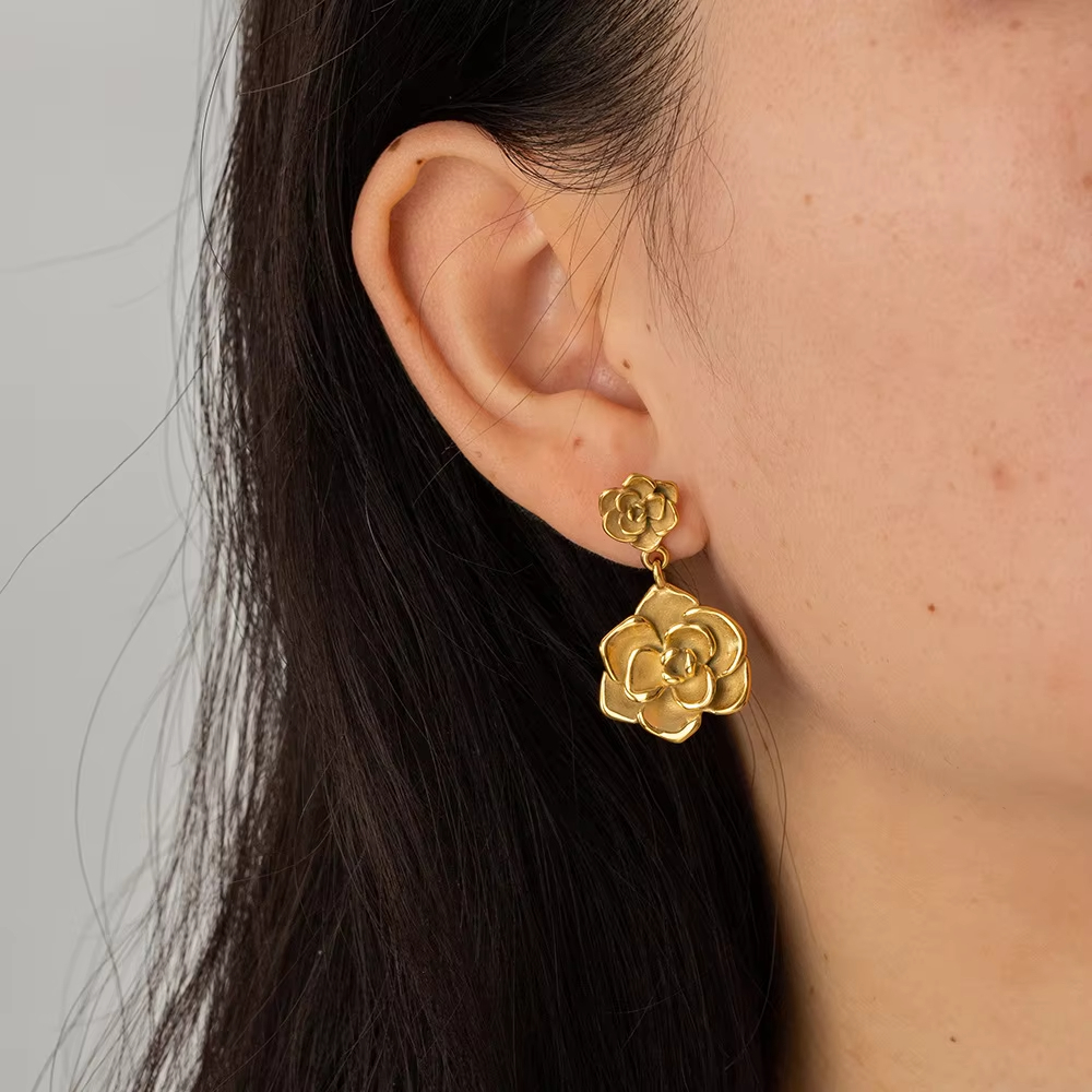 Wholesales No Fading Water Proof Rose Flower Petal Drop Earrings Stainless Steel Luxury Elegant Jewelry for Women