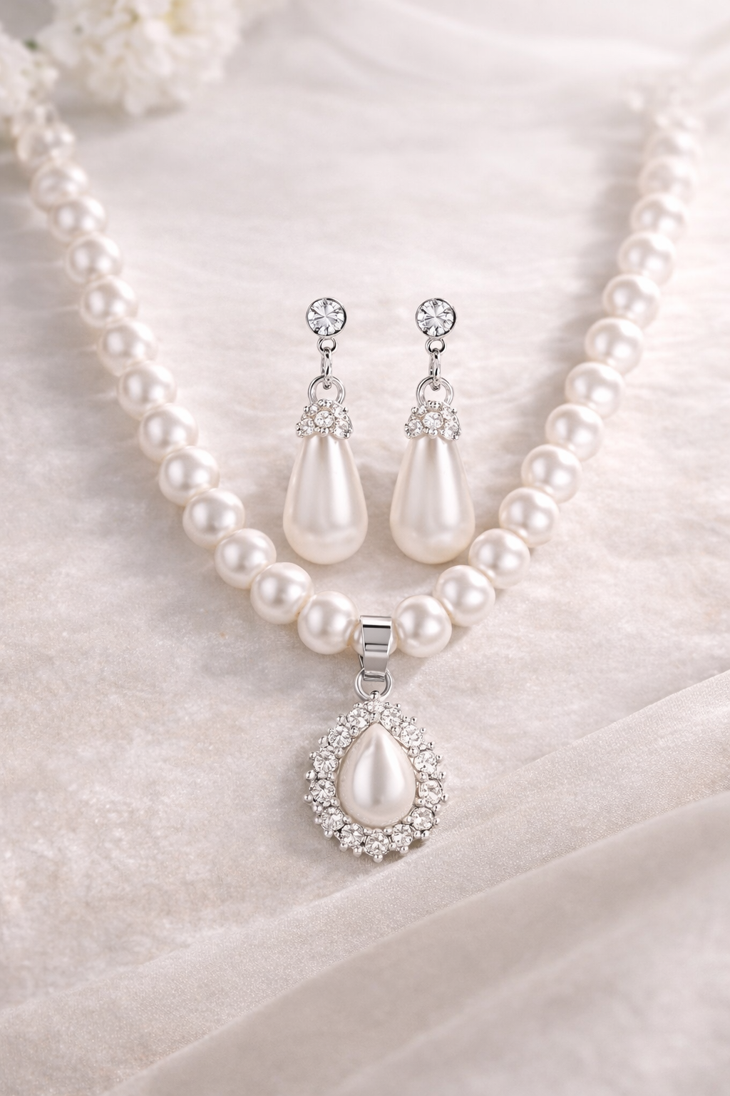 Elegant Pearl Stainless Steel Jewelry Necklace Set with Drop Earrings Luxury Stainless Steel Jewelry Set for Women