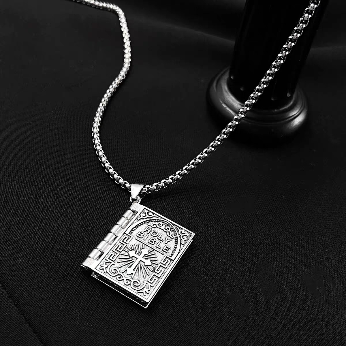 Holy Bible Book Pendant Necklace Box Chain Necklace Silver Silver Box Chains