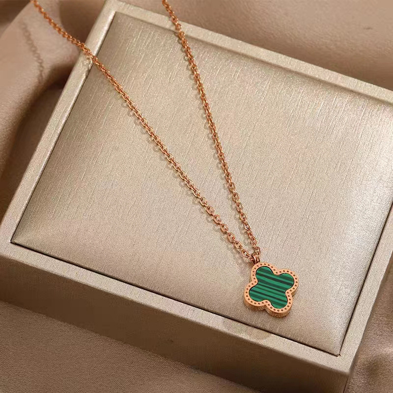 Elegant Black Clover Pendant Necklace by Chinese Jewelry Manufacturer