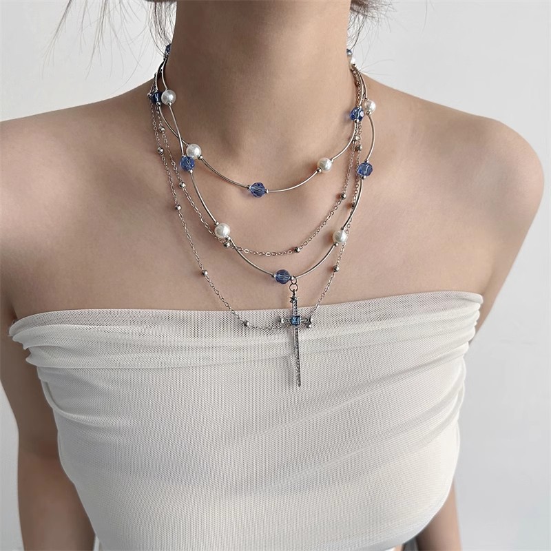 Cool Layered Chain Necklace with Blue Crystal Pendant | Trendy Multilayer Style