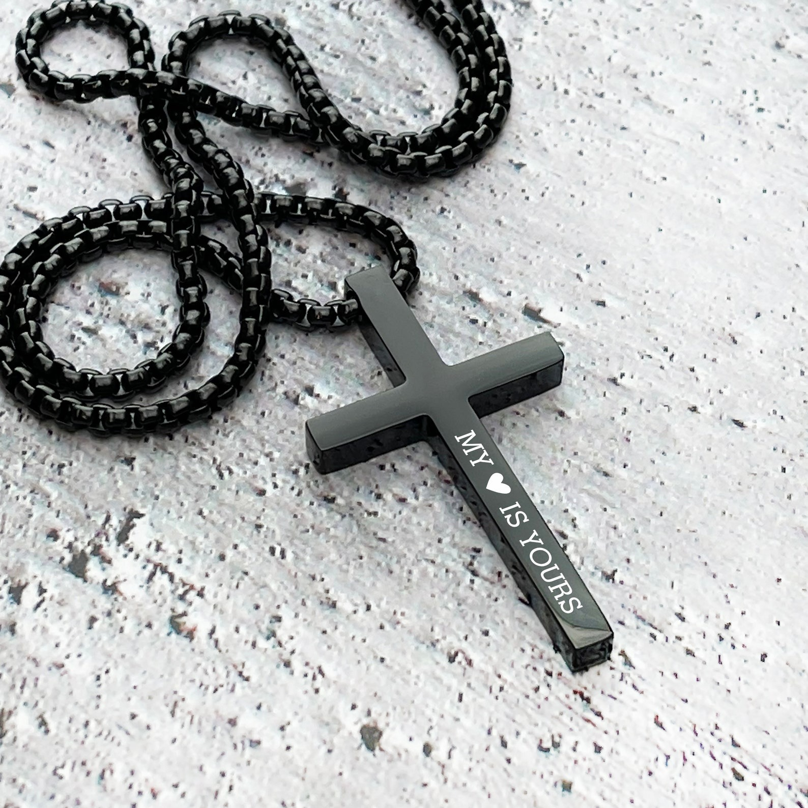 Custom Cross Necklace – Personalized Chain for Men & Women | Engraved Cross Pendant