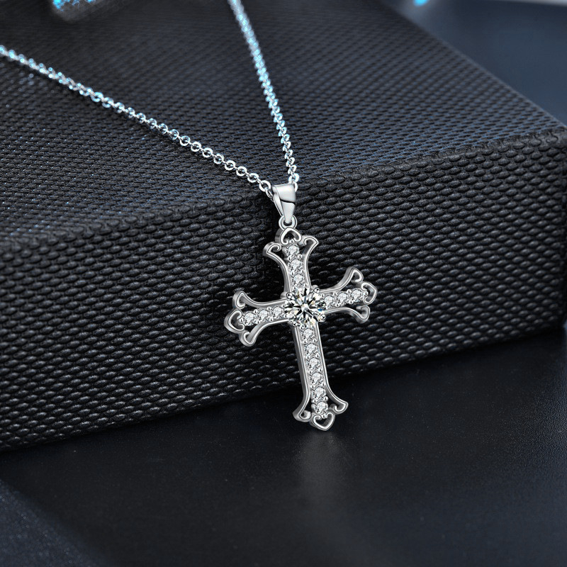 High Quality Silver Cross Necklace with Crystal Pendant