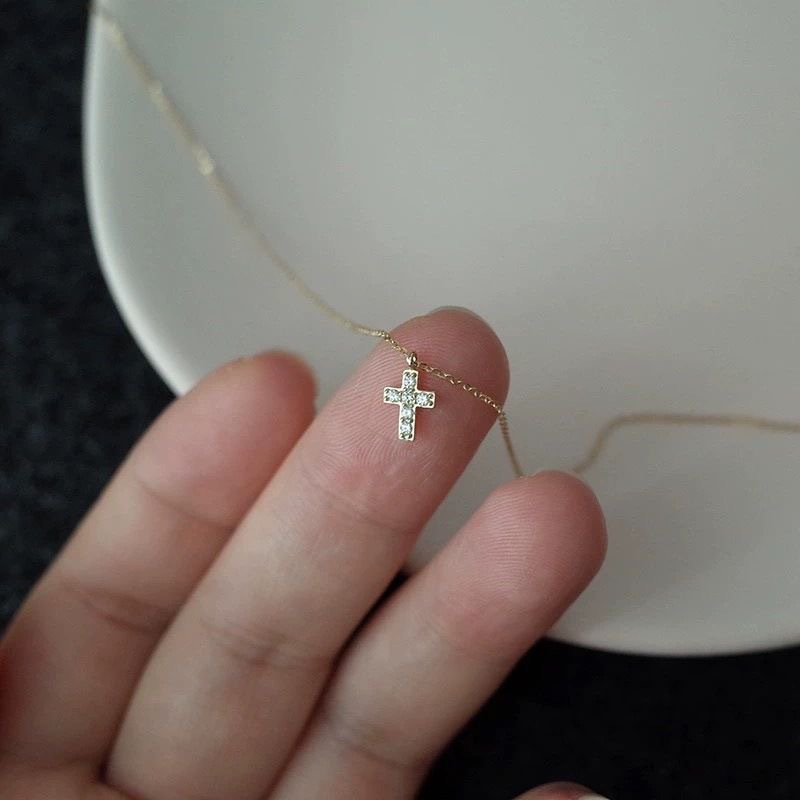 Dainty Diamond Cross Necklace Gold – Little Short Diamond Necklace for Women