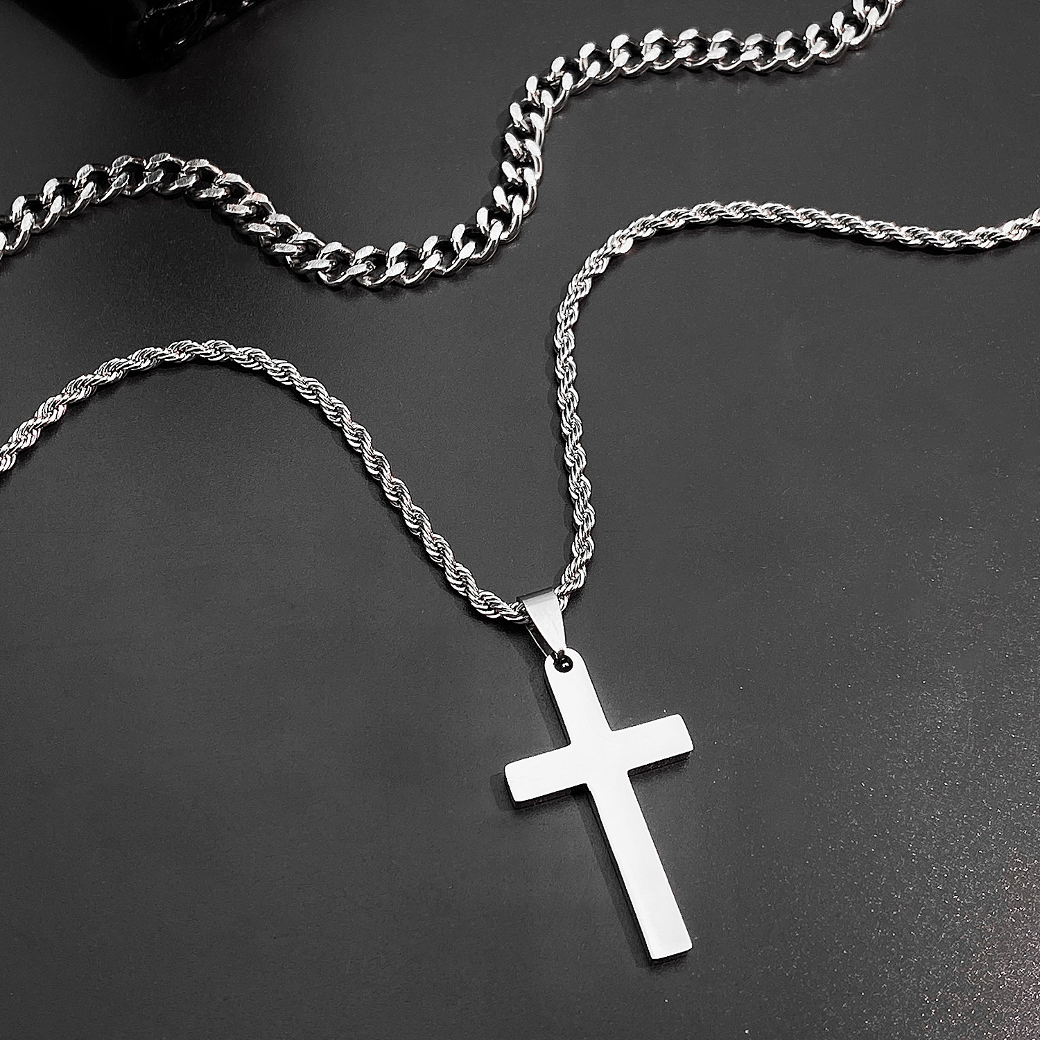 Men’s Simple Cross Necklace, Classic Silver Stainless Steel Pendant Chain