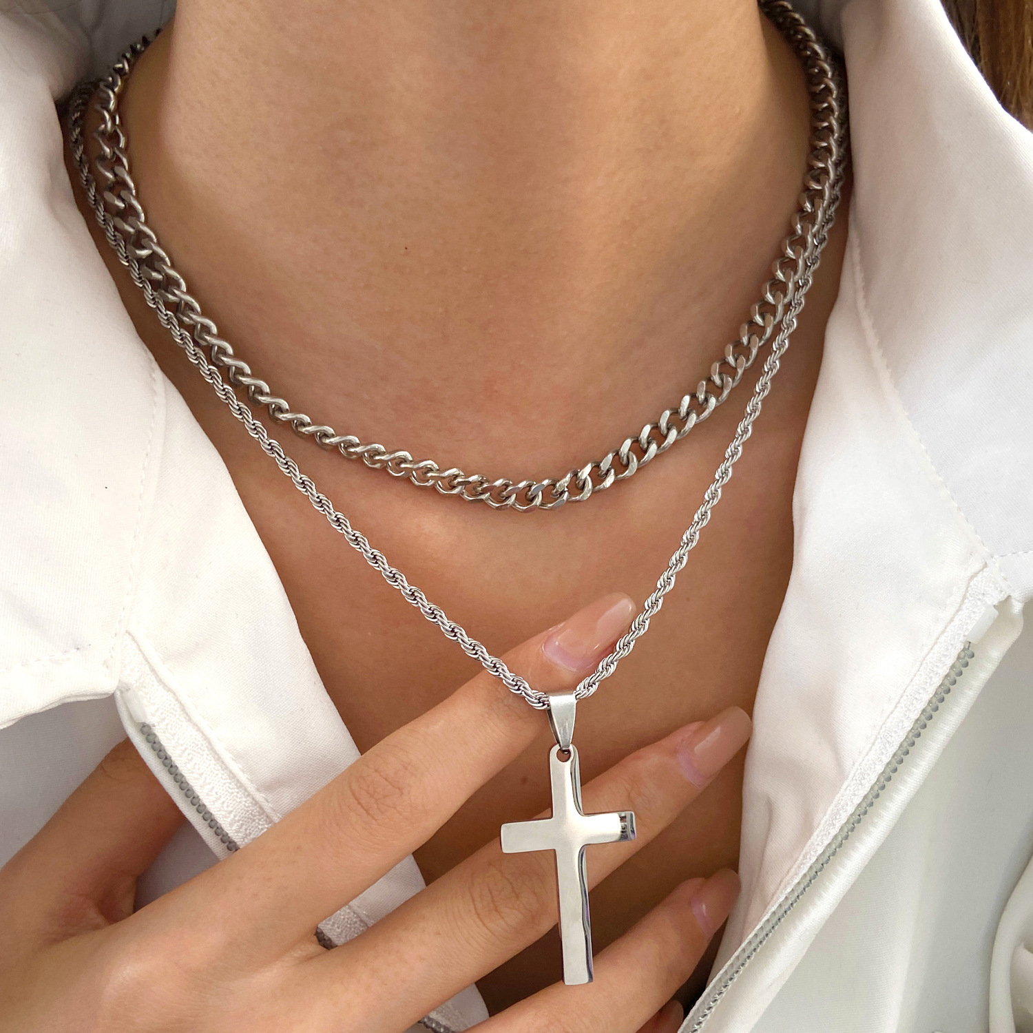 Men’s Simple Cross Necklace, Classic Silver Stainless Steel Pendant Chain