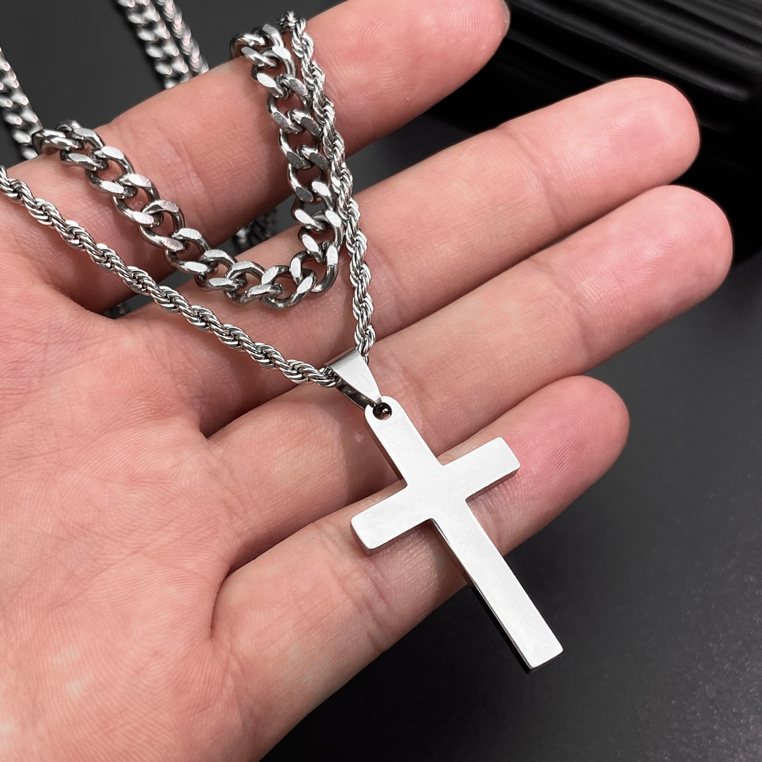 Men’s Simple Cross Necklace, Classic Silver Stainless Steel Pendant Chain