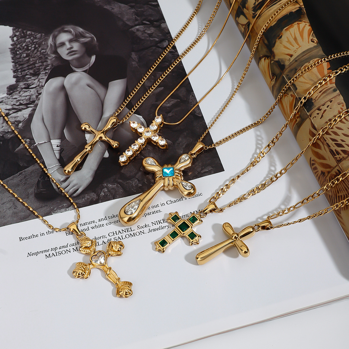 Dainty Gold Cross Pendant Necklace Set – Minimalist Fine Jewelry for Women & Men