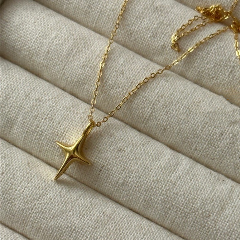 Minimalist Gold Cross Pendant Necklace for Women/Men – Small 3D Tiny Cross Charm, Fashion Jewelry