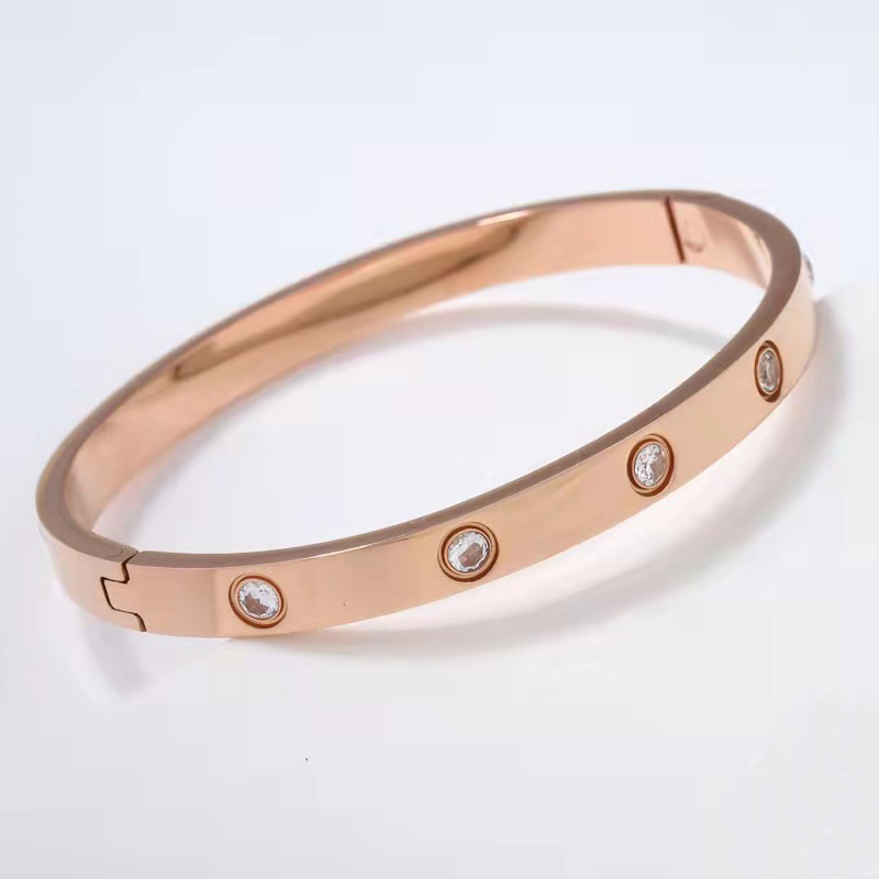 Luxury Gold Plated Bangle with Crystals – Wholesale Jewelry from China Manufacturer