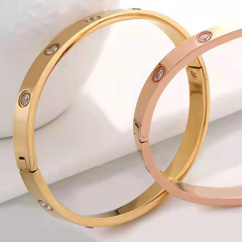 Luxury Gold Plated Bangle with Crystals – Wholesale Jewelry from China Manufacturer