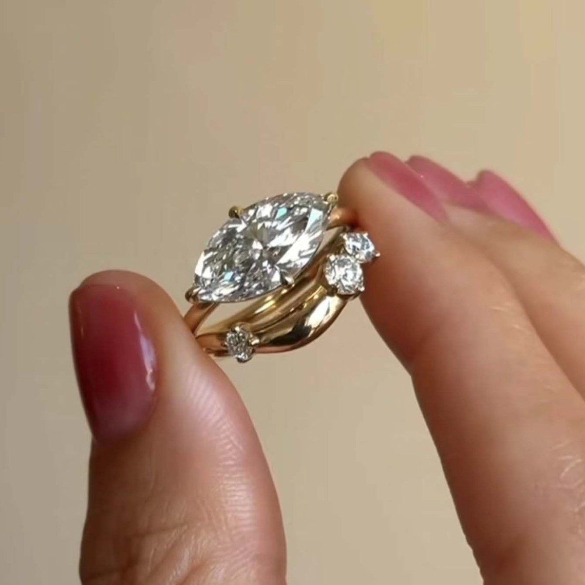 Gold Moissanite Diamond Ring Set – Elegant Marquise Cut Sterling Silver Band