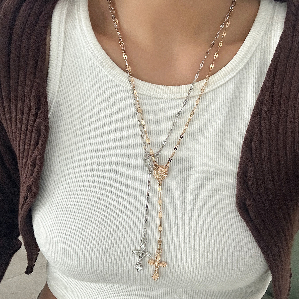 Minimalist Vintage Silver Cross Pendant Necklace for Men and Women Religious Faith Jewelry