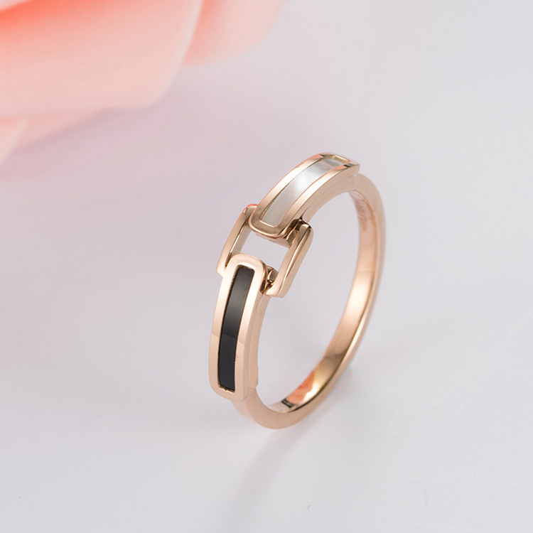 Elegant Stainless Steel Inlay Shell Ring for Women