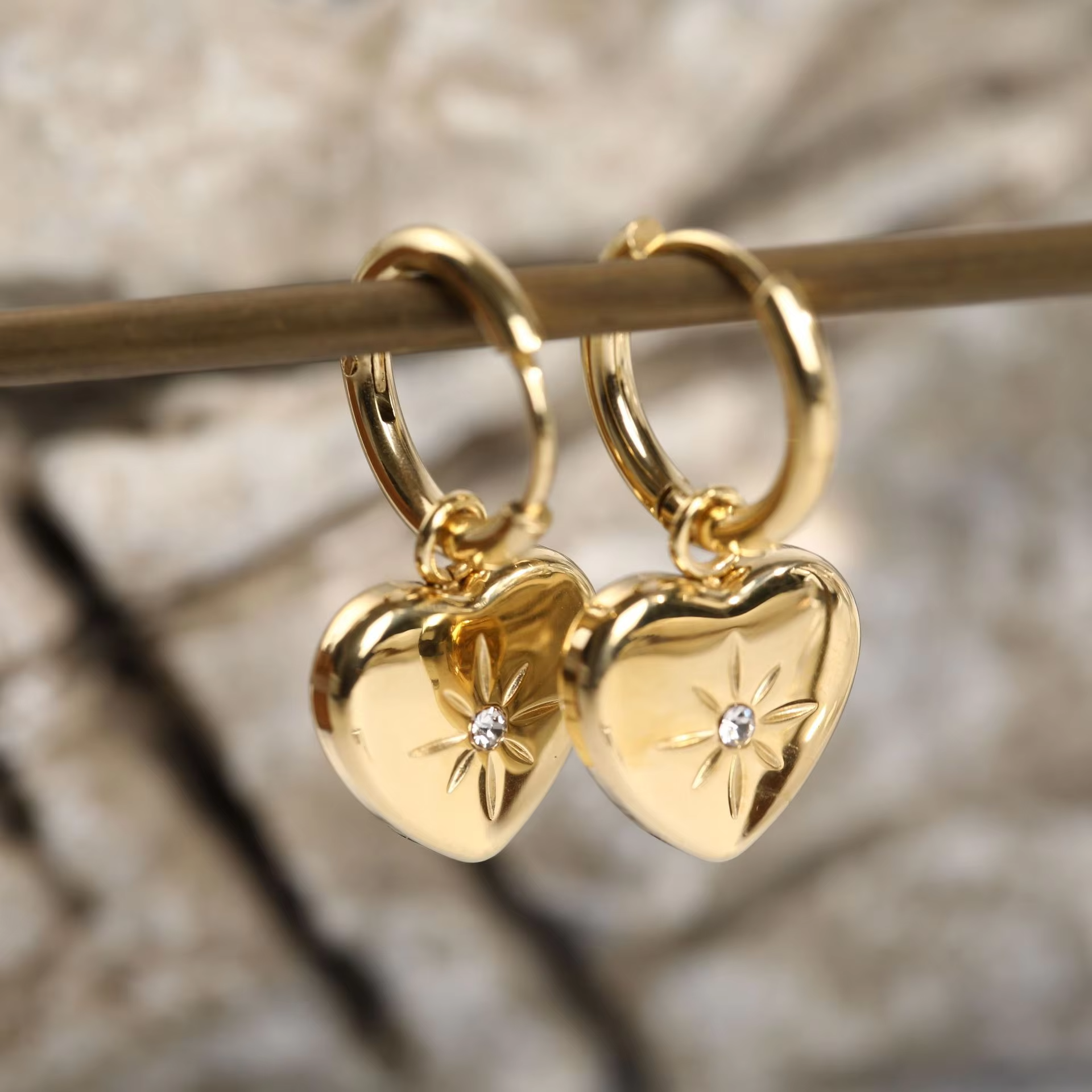 Fashion Eight-Pointed Star Zircon Heart Earrings 316L Stainless Steel Jewelry Gold Heart Hoop Earrings for Women