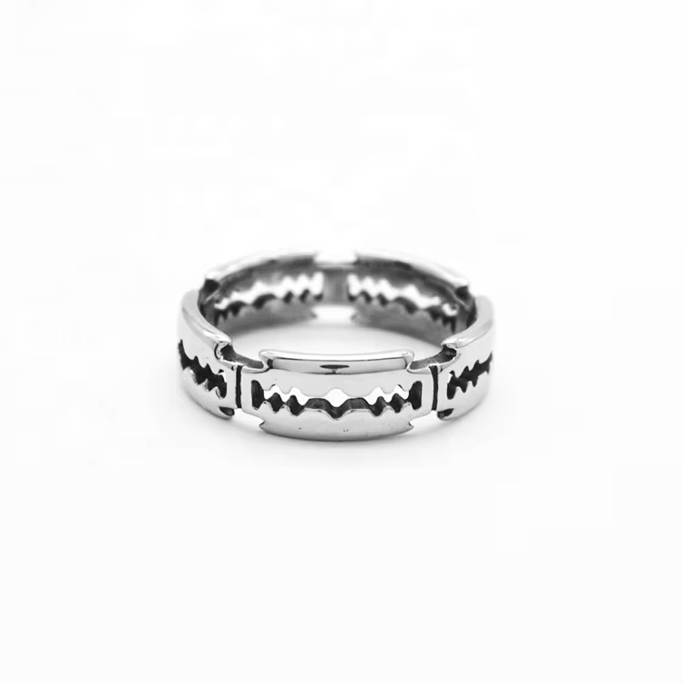 Retro Punk Blade Stainless Steel Ring – Personalized Hip-Hop Titanium Steel Jewelry for Men & Women