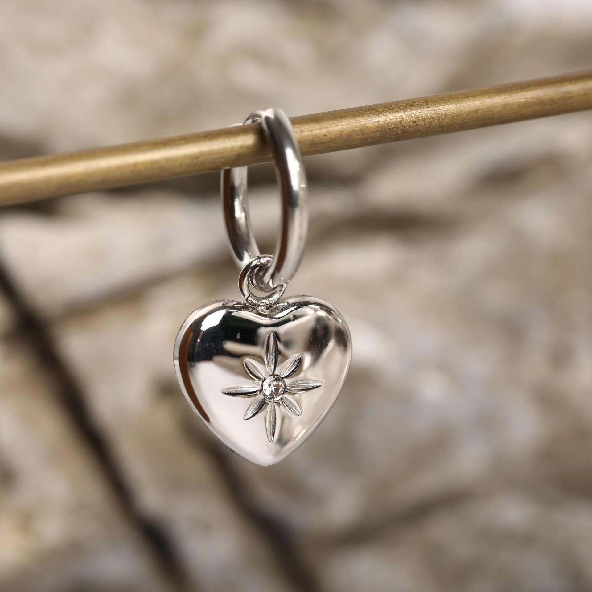 Fashion Eight-Pointed Star Zircon Heart Earrings 316L Stainless Steel Jewelry Gold Heart Hoop Earrings for Women