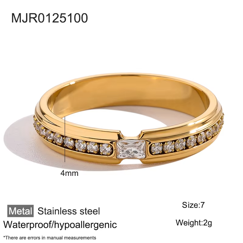 Hot Selling 18K Gold Plated Waterproof Non Tarnish Stainless Steel Classic Zircon Ring