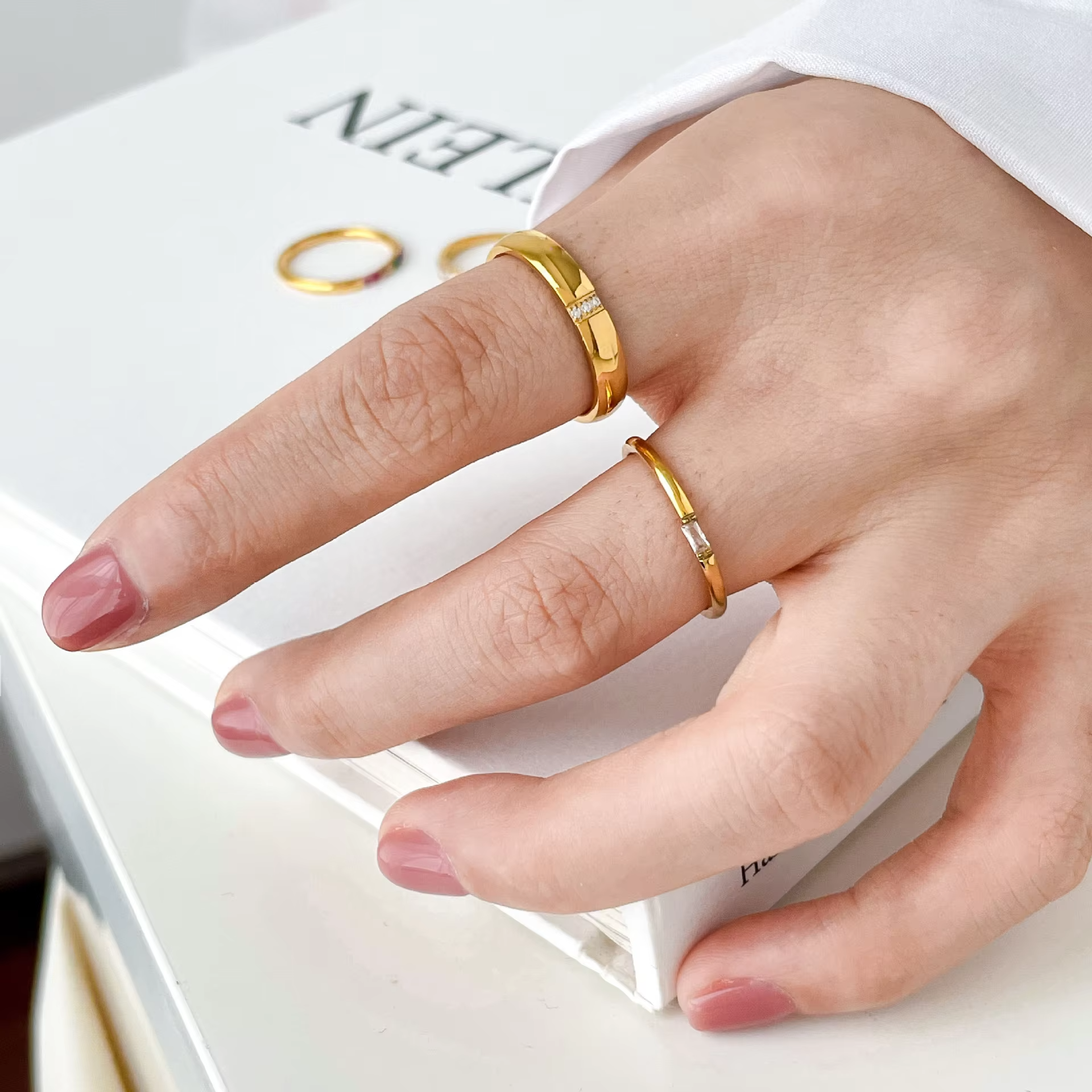 Classic PVD Gold Band Ring – Hypoallergenic Stainless Steel with 3 Zircon Inlay for Women