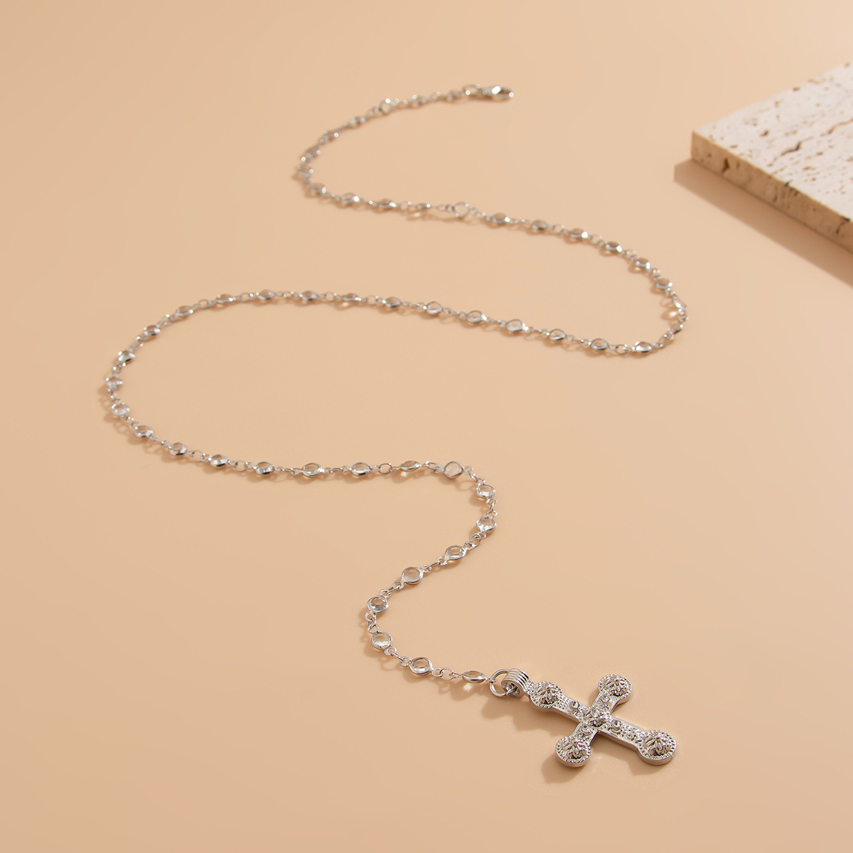 Minimalist Vintage Silver Cross Pendant Necklace for Men and Women Religious Faith Jewelry