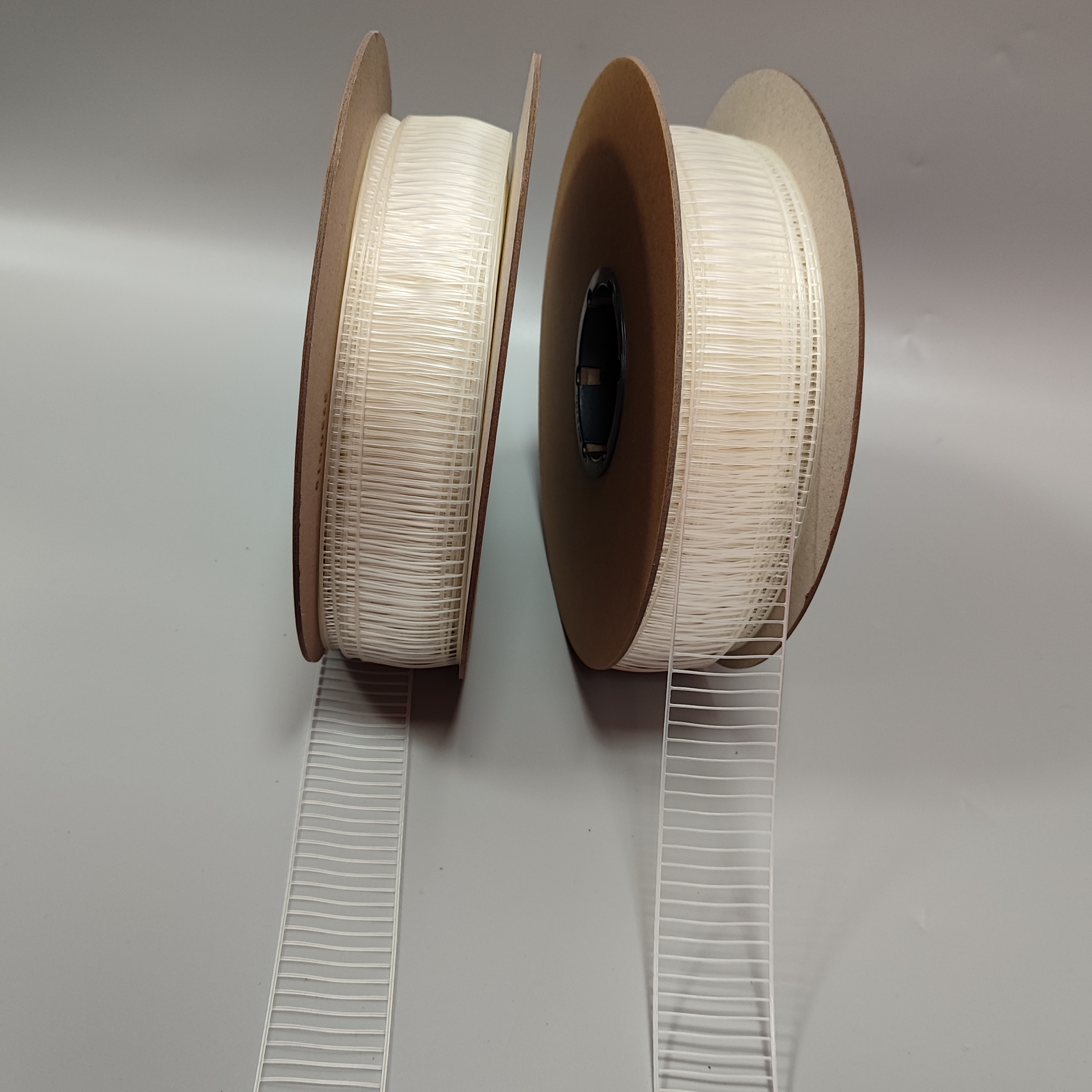 TPU elastic staple