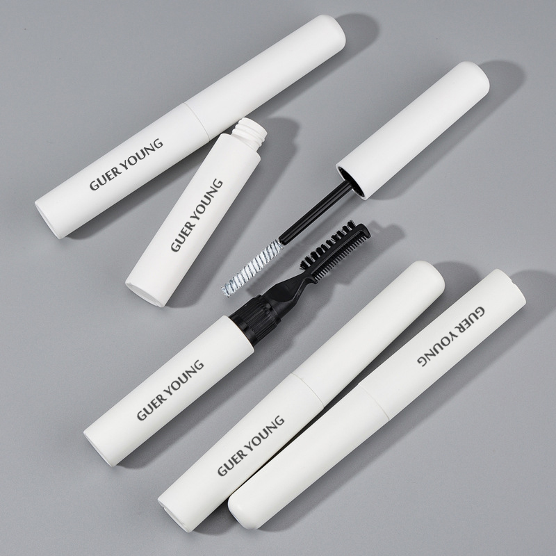 Double-Ended Eyebrow Gel – Comb Brush & Fixing Wand for Fluffy Brows