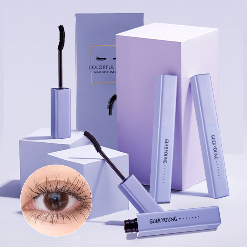 Curved Brush Waterproof Mascara – Long-Lasting Volume & Curl