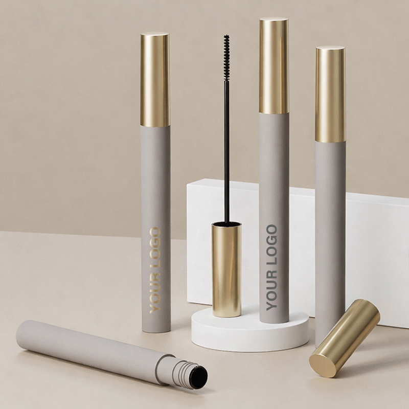 Luxury Matte Mascara with Gold Cap – Long-Lasting Minimalist Lash Enhancer
