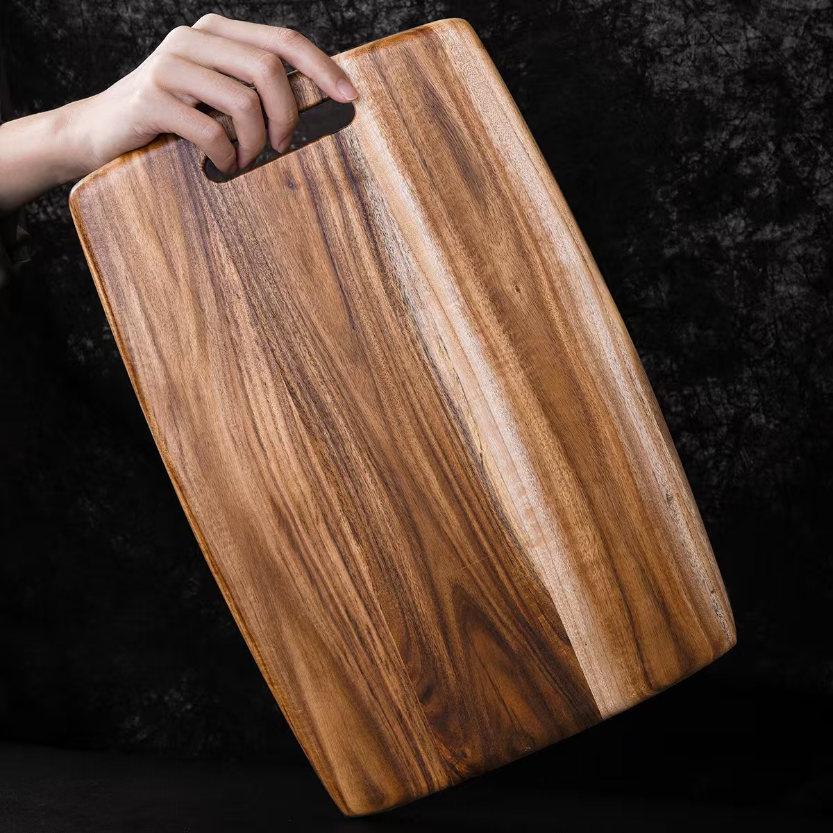 Why Acacia Wood Cutting Boards Are a Must-Have for Everyday Cooking