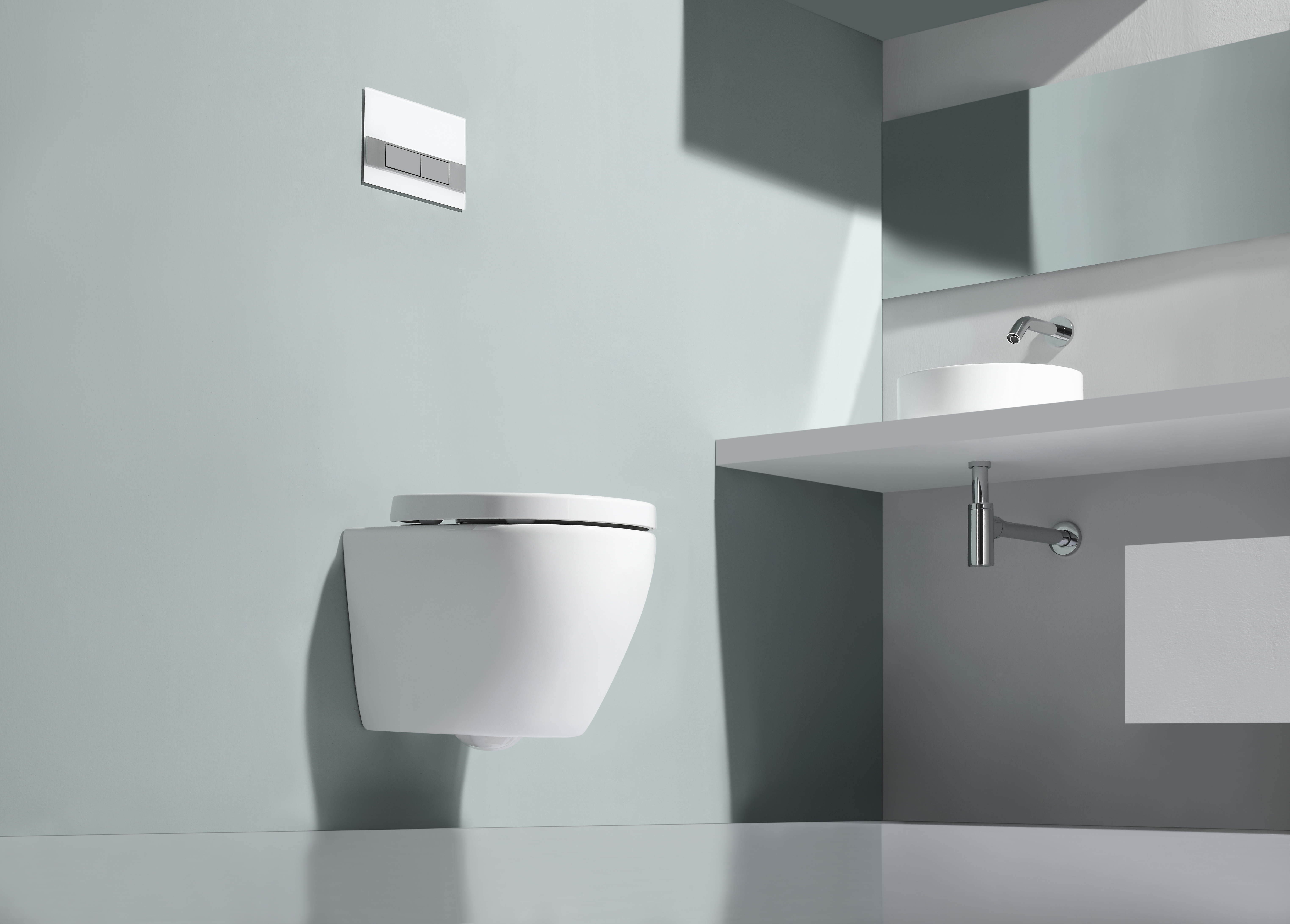 Rimless Wall Hung Toilet – Modern Minimalist Design, Silent Flush, Water-Saving Ceramic WC