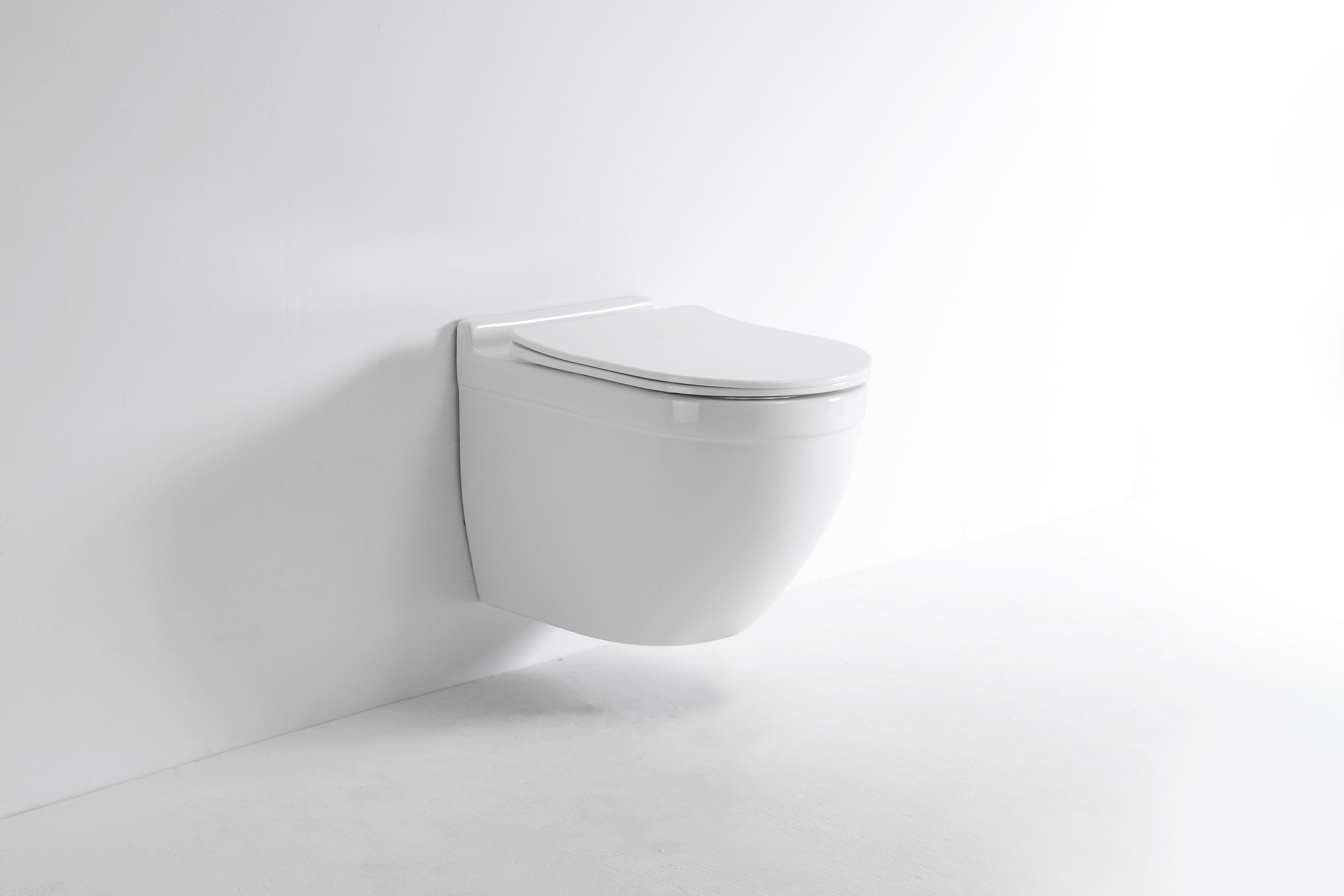 2442D Wandhängendes randloses WC – Platzsparend, geräuscharm, wassersparend