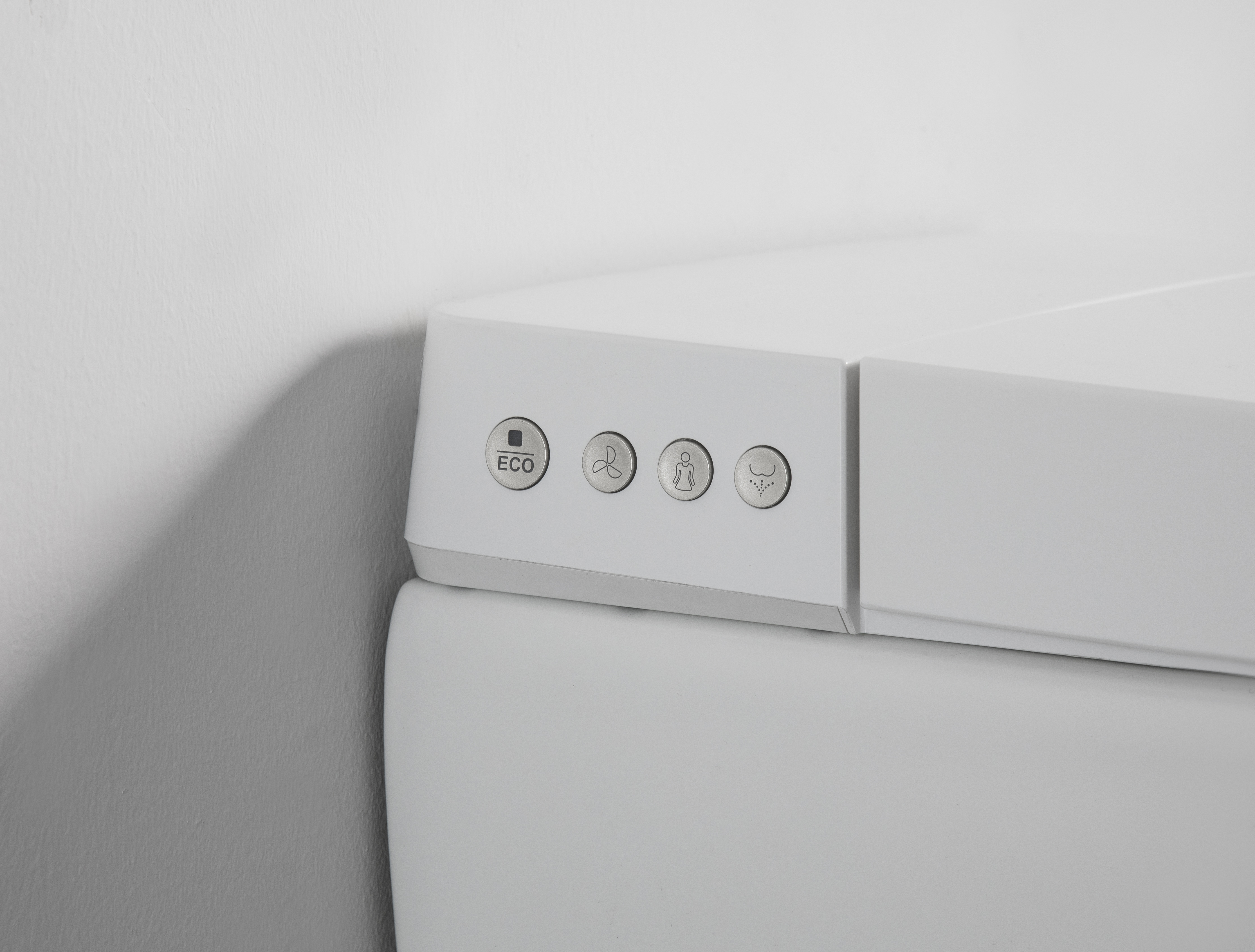 BF2497 Intelligente Wandtoilette mit modernen Funktionen