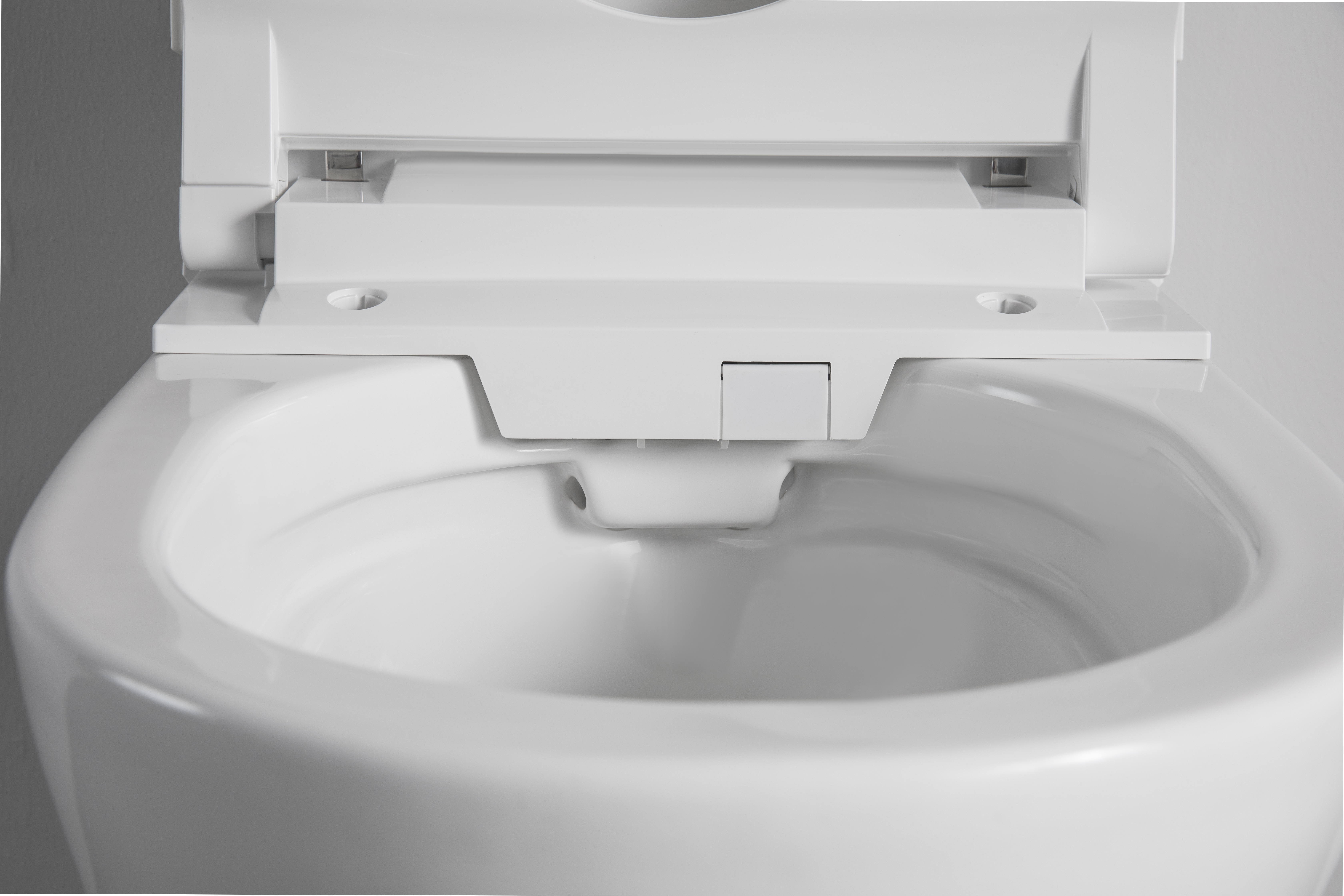 BF2497 Intelligente Wandtoilette mit modernen Funktionen