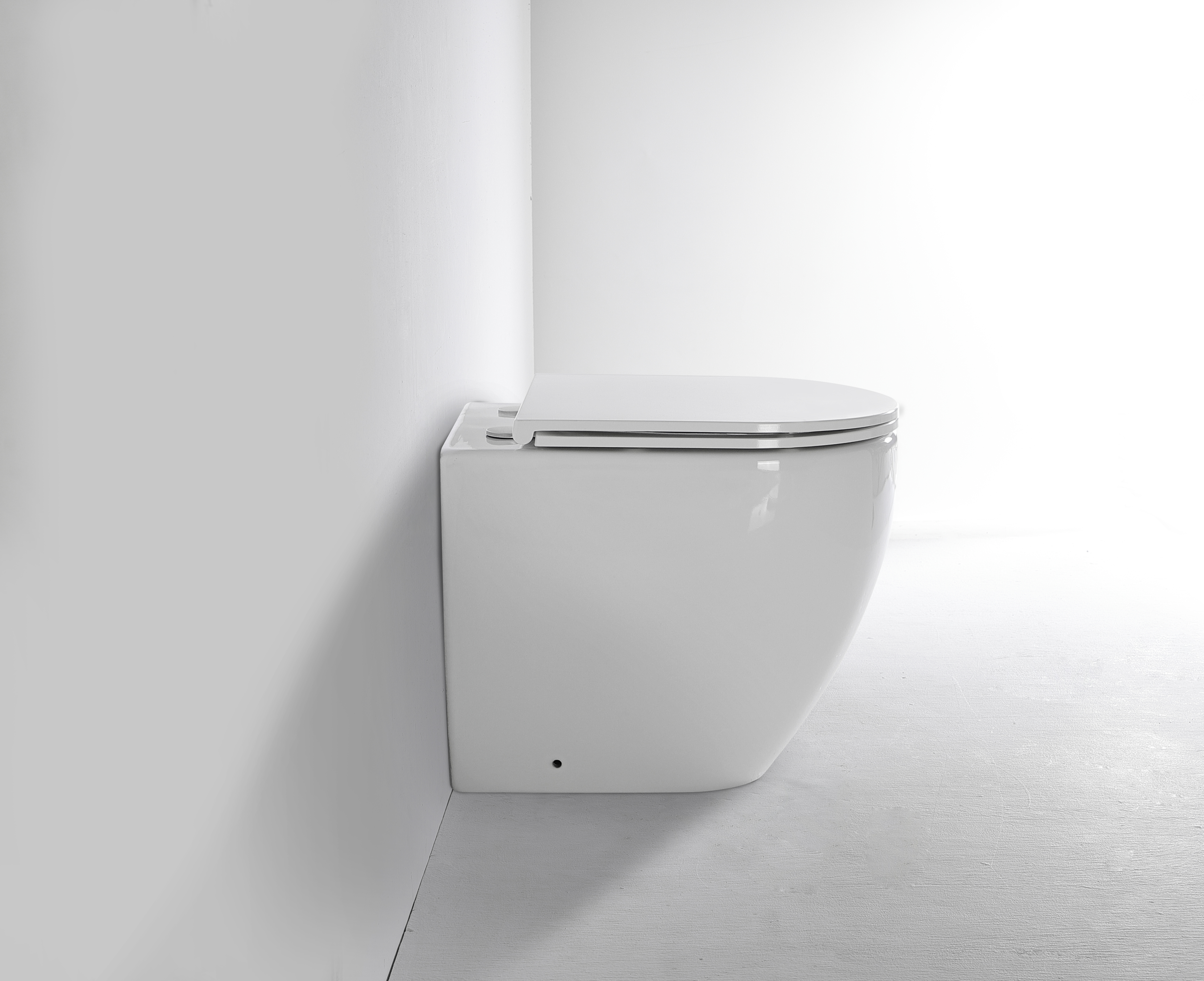 WC Suspendu 2518E - Sans Bride, Abattant Soft-Close, Design Compact