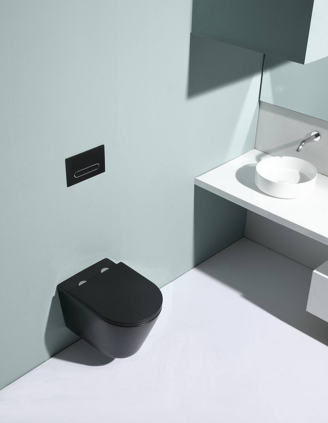 Luxury Matte Black Wall Hung Toilet Ceramic Rimless Bathroom WC