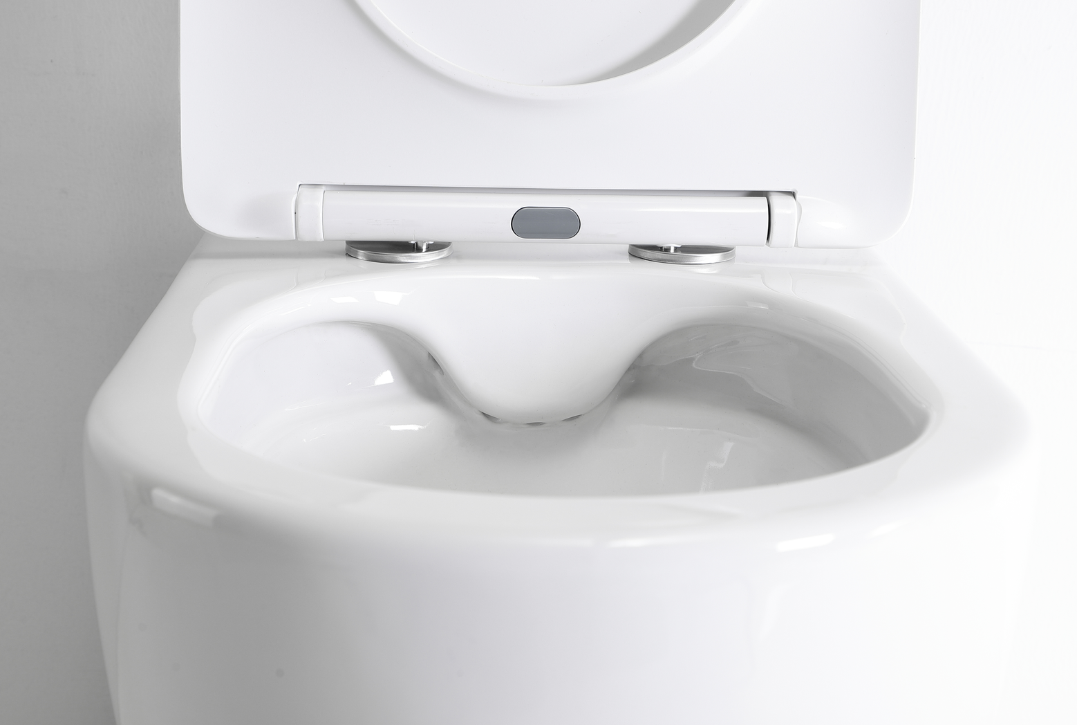 BF2490 Rimless Back-to-Wall Ceramic Toilet 510×363×400 mm, 3/6L Washdown, Soft-Close UF Seat