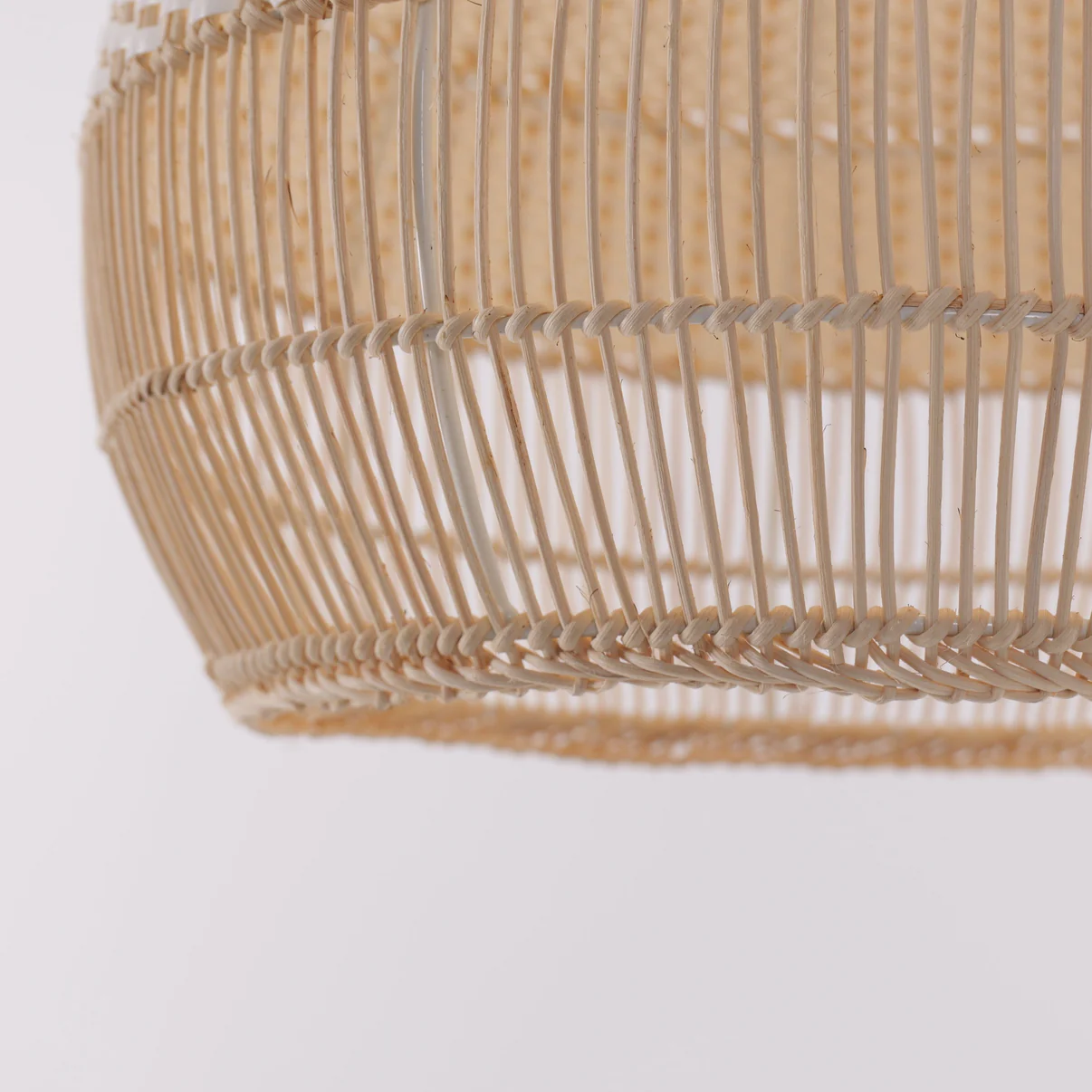 Elegant Handwoven Boho Rattan Pendant Light Basket Shape Warm Ambient Hanging Lamp