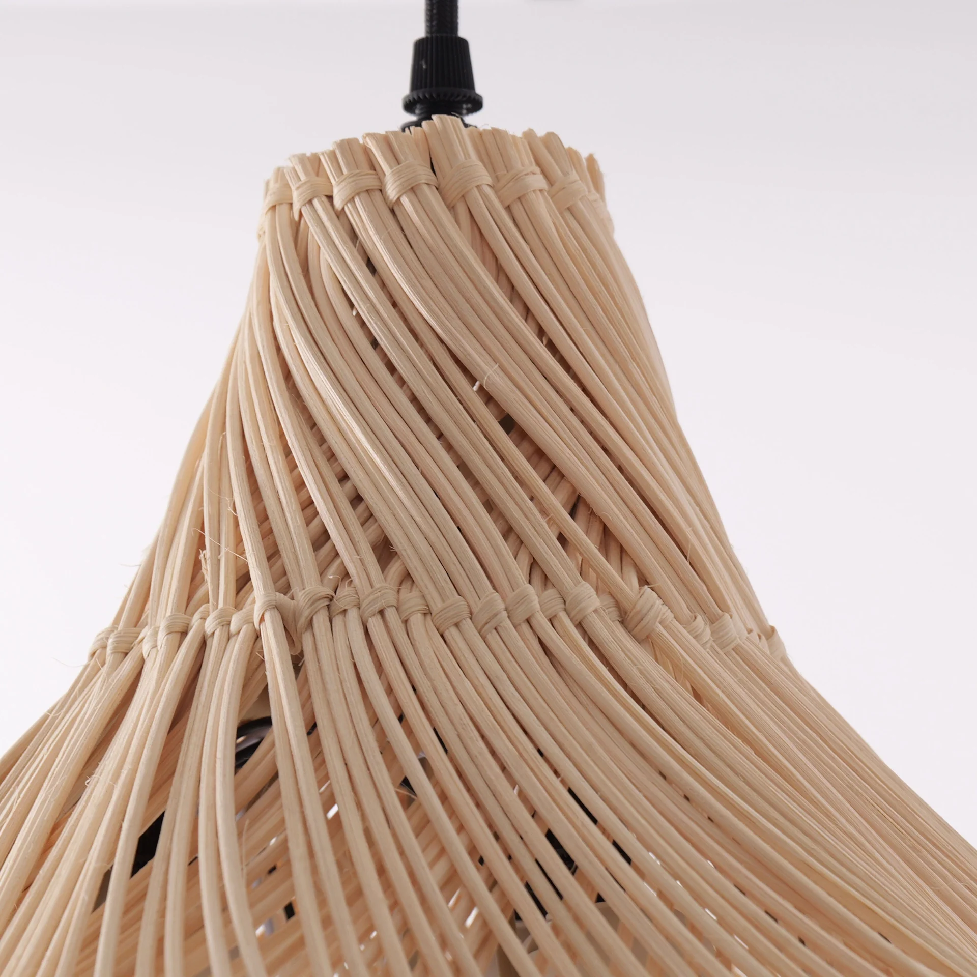Classic Dome Handwoven Rattan Pendant Light Natural Wicker Hanging Lamp for Dining Room
