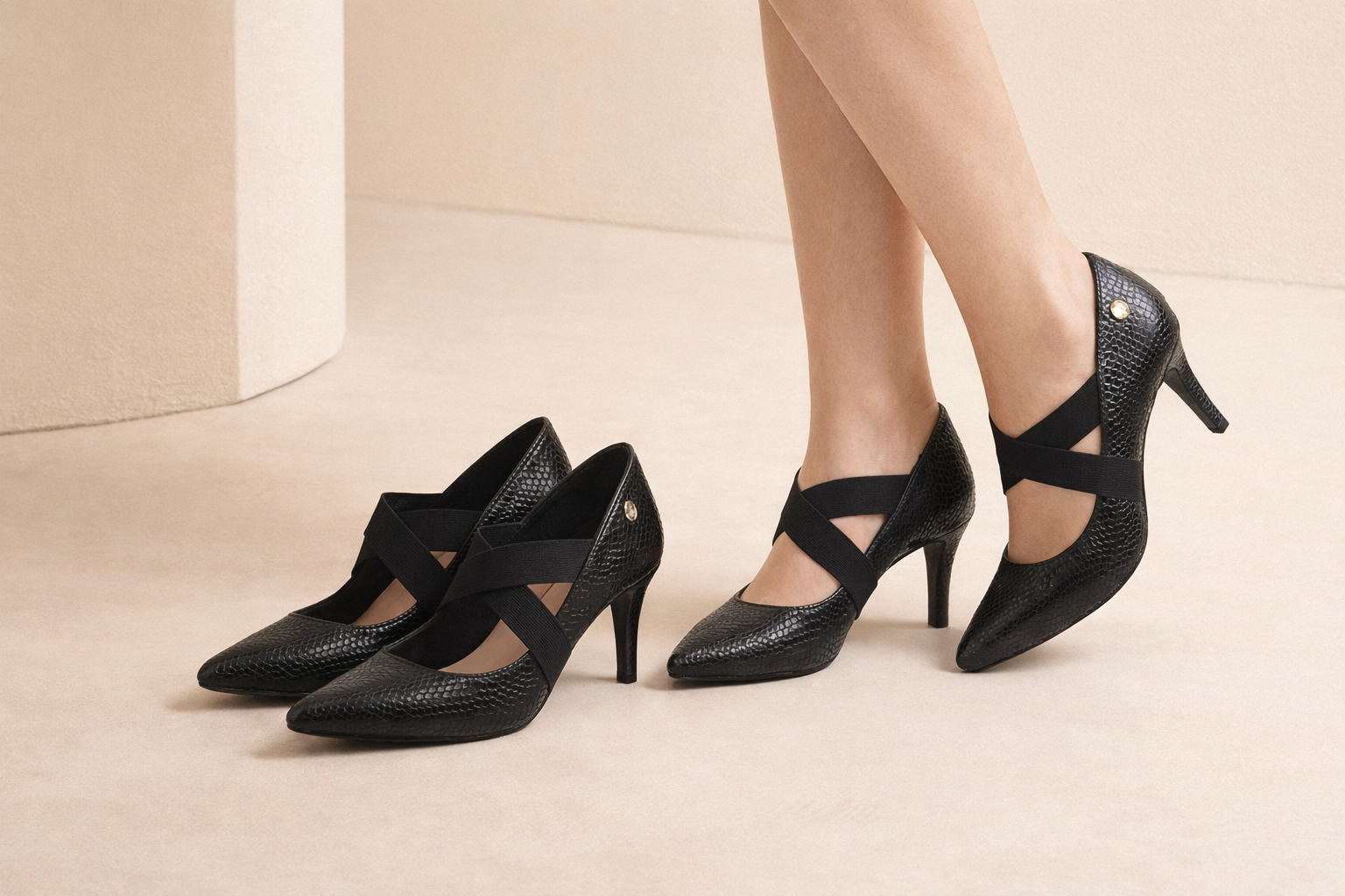 What Kind of Women’s Heels Pair Well with Jeans and Are Comfortable to Wear?