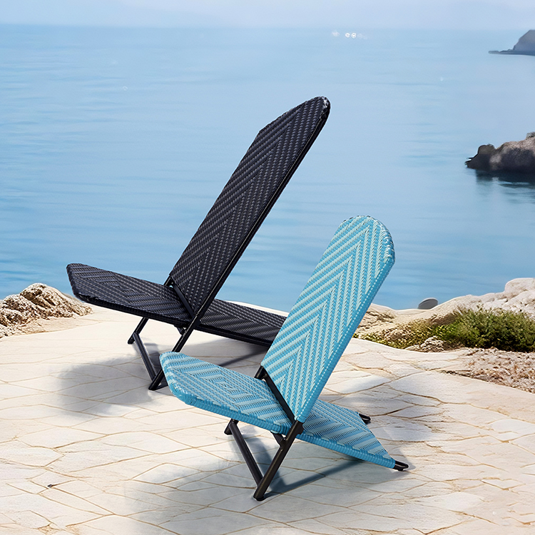 Nordic Style Space-Saving Durable Aluminum Waterproof PE Wicker Patio Beach Folding Chair