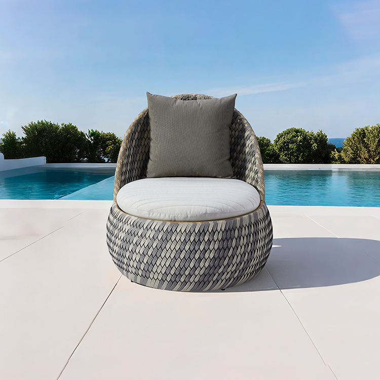 Handwoven All-Weather Round Rattan Chaise Contemporary Outdoor Lounge Chair with Cushioned Backrest