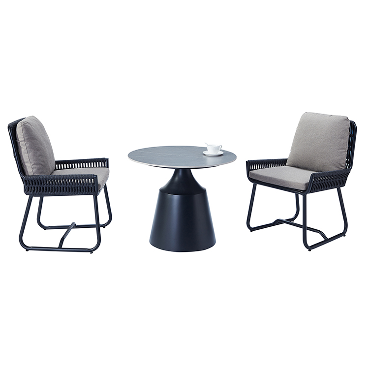 Resort Style Outdoor Patio Thick Rope Seat Round Dining Table and Chairs Set for 4 with Aluminum Frame