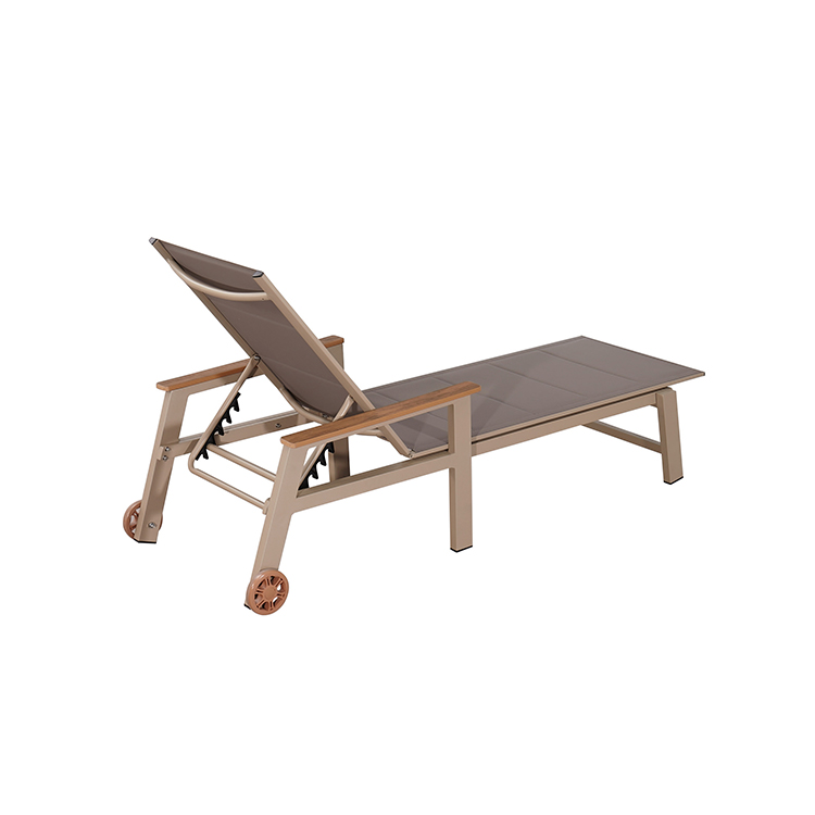 Lightweight and Durable Luxury Aluminum Adjustable Backrest Outdoor Poolside Chaise Lounge Chair with Wheels