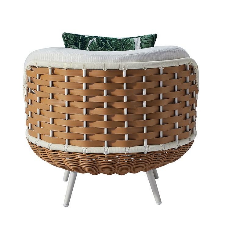 Contemporary Garden Durable Semi-Enclosed PE Wicker Outdoor Lounge Chair