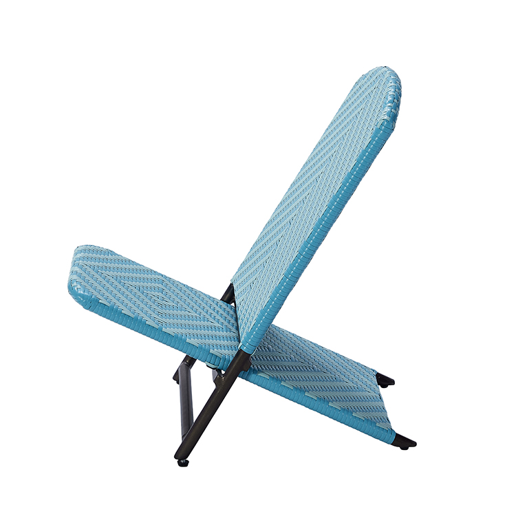 Nordic Style Space-Saving Durable Aluminum Waterproof PE Wicker Patio Beach Folding Chair