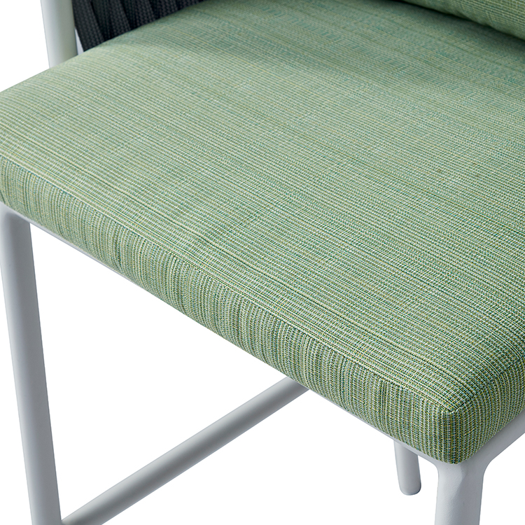 Hotel & Restaurant Weather-Resistant Aluminum Frame Outdoor Rope Bar Chair with Cushion