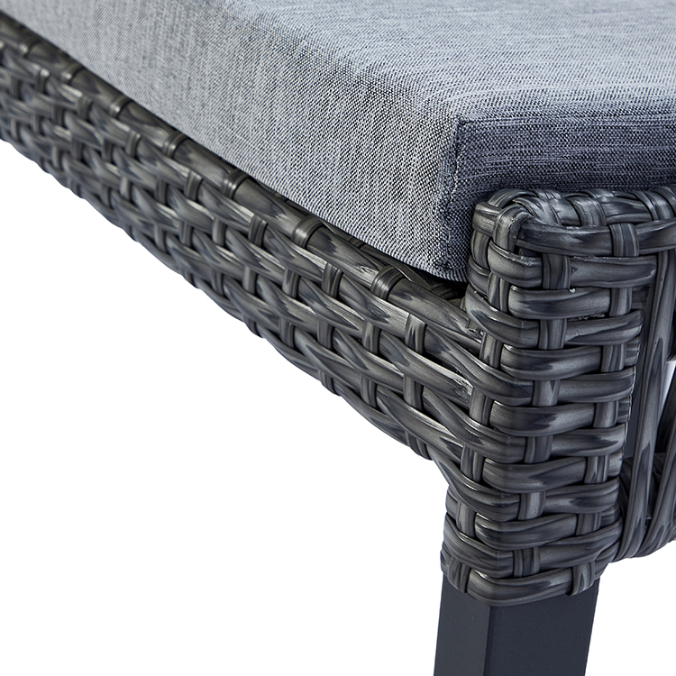 Modern Rust-Resistant Aluminum Frame Weatherproof Handwoven Wicker Garden Leisure Chair